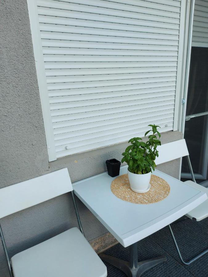 Makabo-Apartment In House Σκόπια Εξωτερικό φωτογραφία